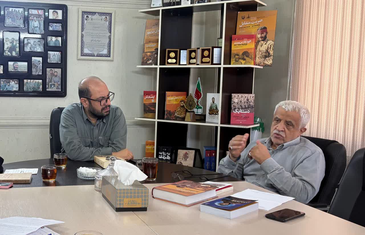 اعزام حاج احمد متوسلیان در سال 16 به لبنان