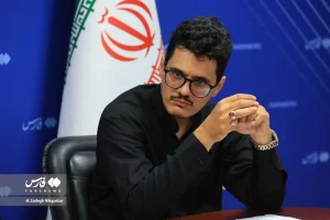 نشست نقد و بررسی کتاب ترور در تهران با حضور محمد رحمانی 