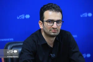 نشست نقد و بررسی کتاب ترور در تهران